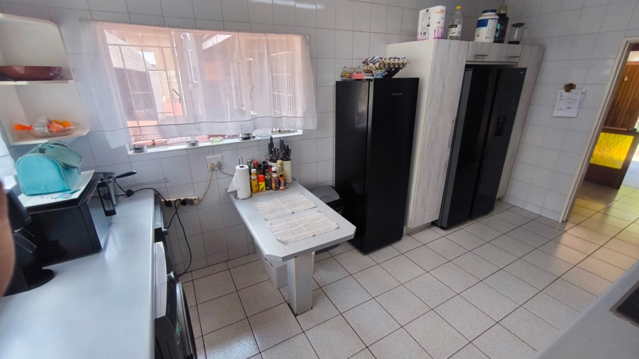 4 Bedroom Property for Sale in Randhart Gauteng