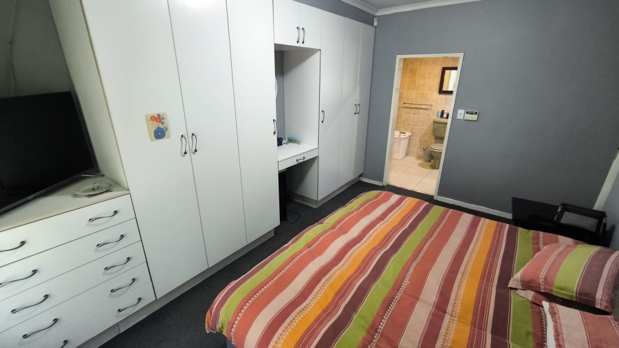 4 Bedroom Property for Sale in Randhart Gauteng