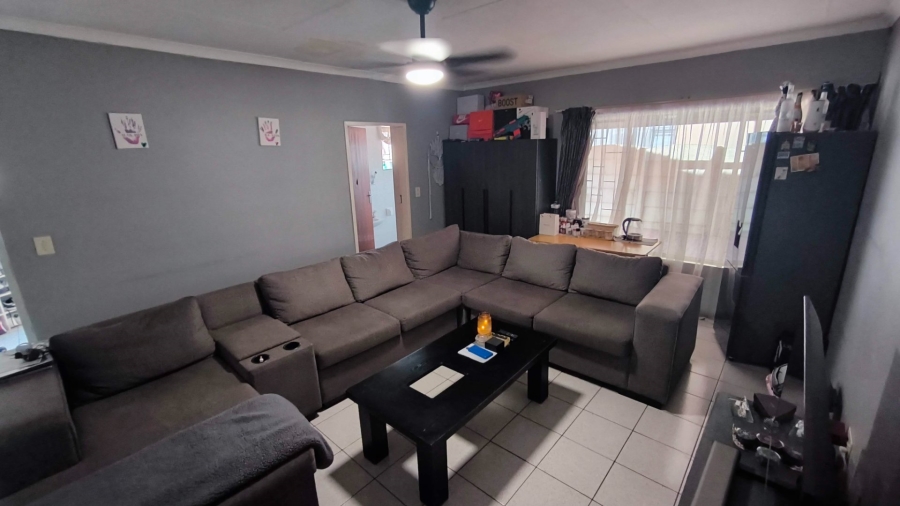 4 Bedroom Property for Sale in Randhart Gauteng