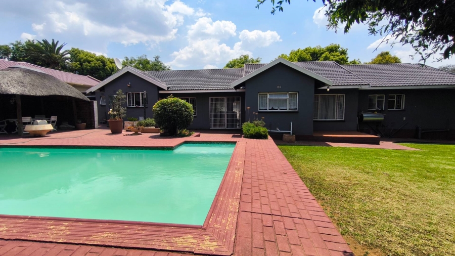 4 Bedroom Property for Sale in Randhart Gauteng