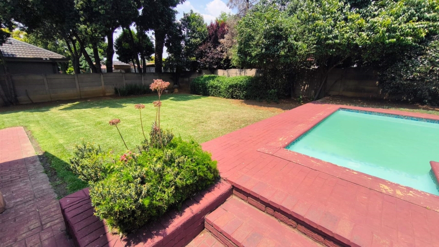 4 Bedroom Property for Sale in Randhart Gauteng