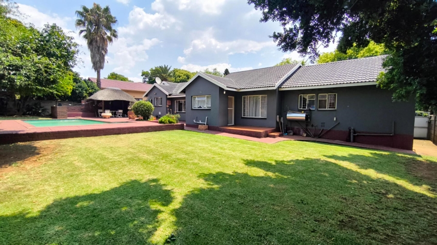 4 Bedroom Property for Sale in Randhart Gauteng