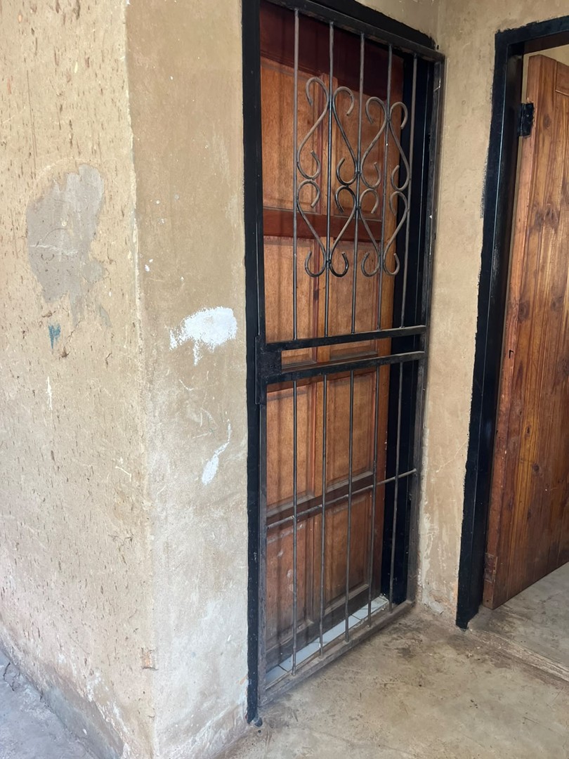 2 Bedroom Property for Sale in Roodekop Gauteng