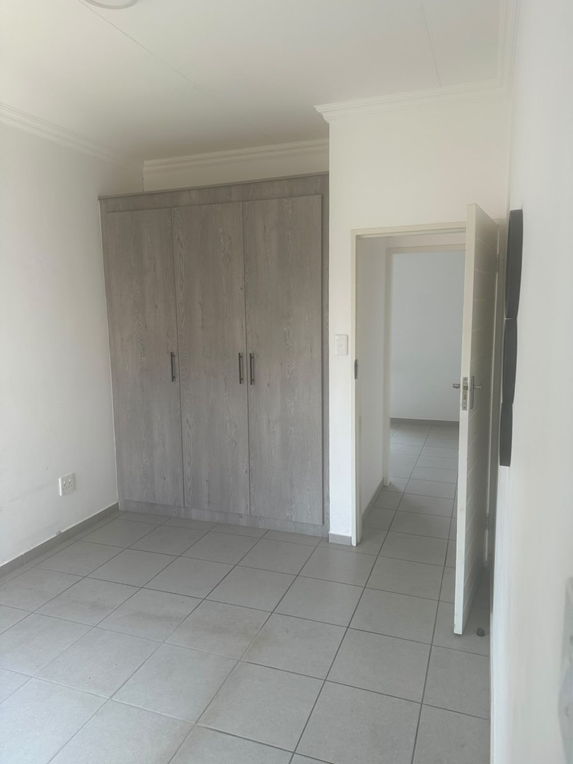 To Let 2 Bedroom Property for Rent in Theresa Park Gauteng