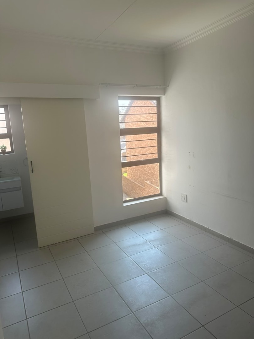 To Let 2 Bedroom Property for Rent in Theresa Park Gauteng