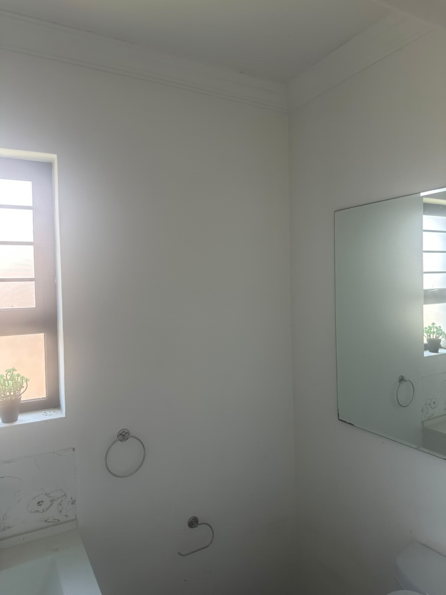 To Let 2 Bedroom Property for Rent in Theresa Park Gauteng