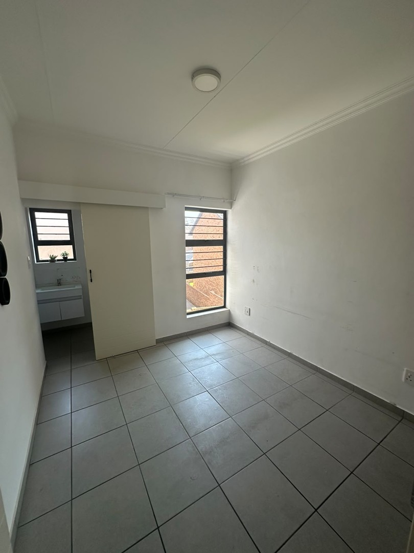 To Let 2 Bedroom Property for Rent in Theresa Park Gauteng