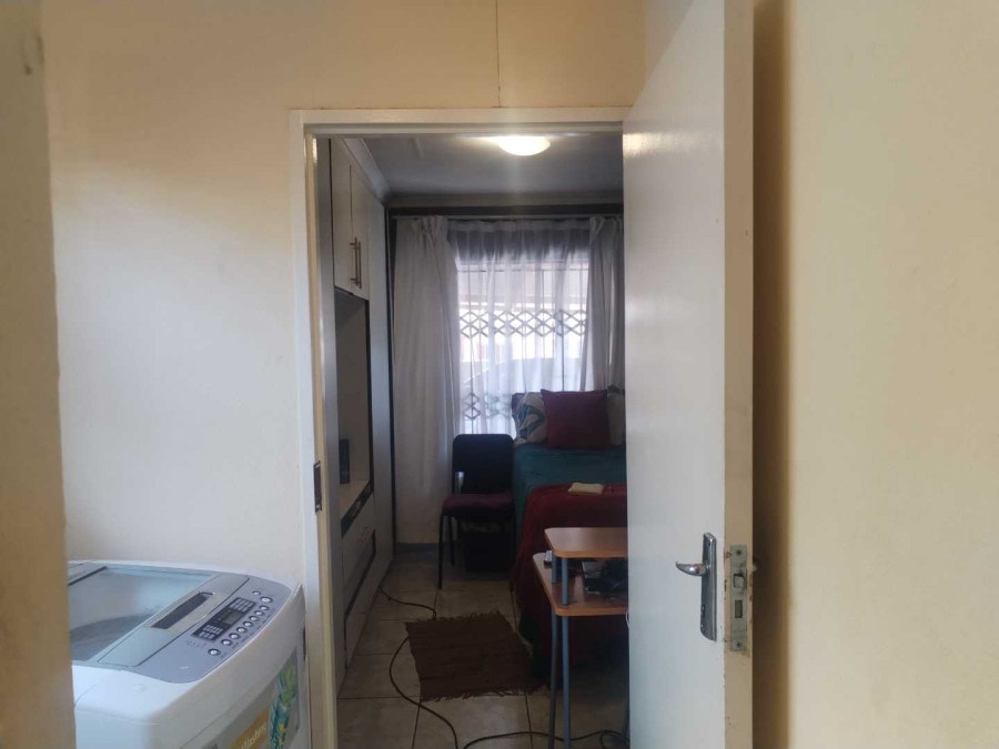 3 Bedroom Property for Sale in Mahube Valley Gauteng