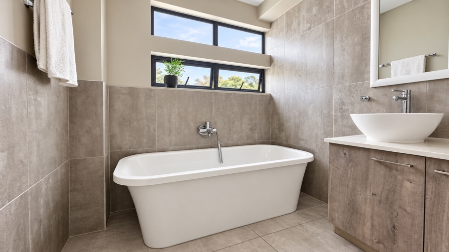 3 Bedroom Property for Sale in Equestria Gauteng