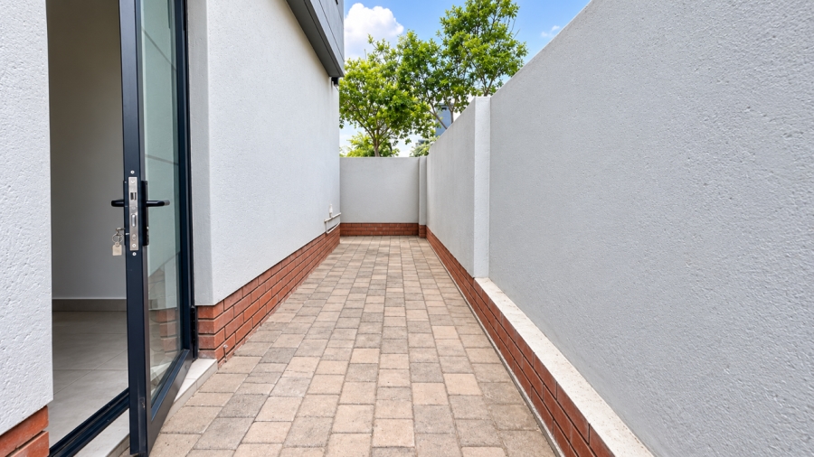 3 Bedroom Property for Sale in Equestria Gauteng