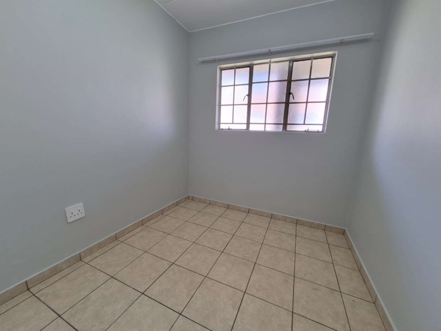 2 Bedroom Property for Sale in Edenvale Gauteng