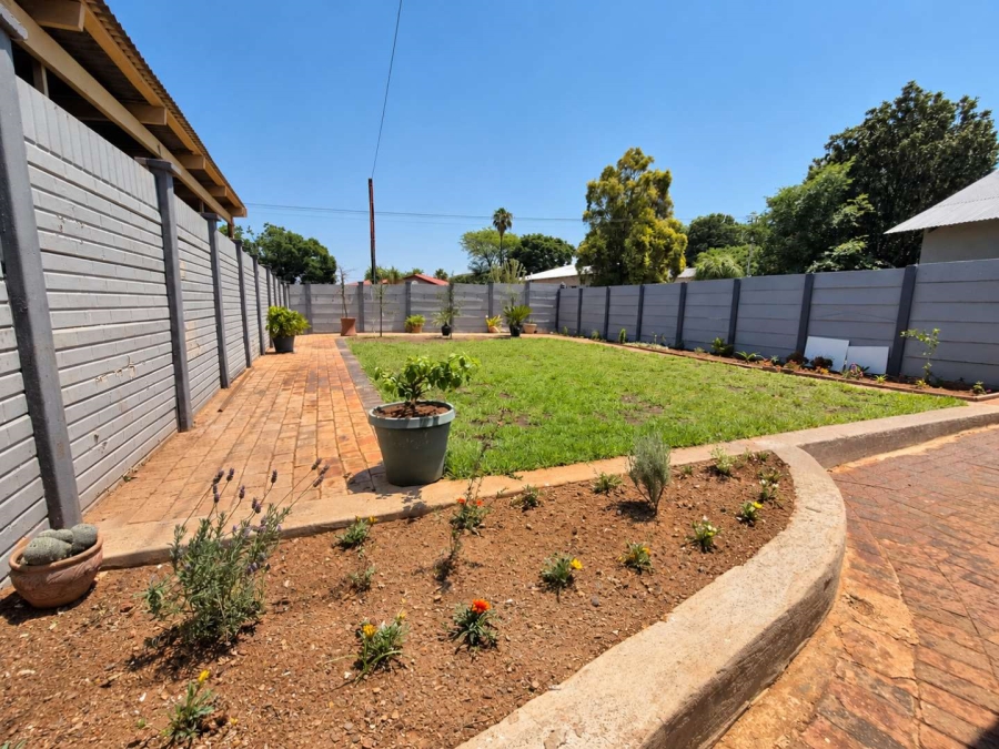 To Let 2 Bedroom Property for Rent in Villieria Gauteng