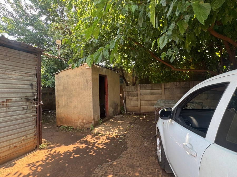 Commercial Property for Sale in Vosloorus Gauteng