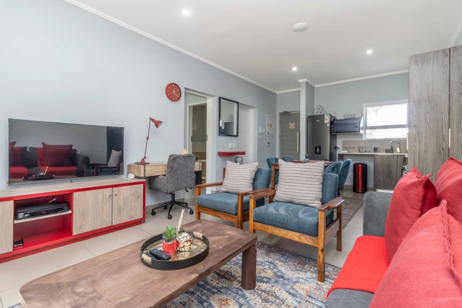 To Let 2 Bedroom Property for Rent in Hurlingham Gauteng