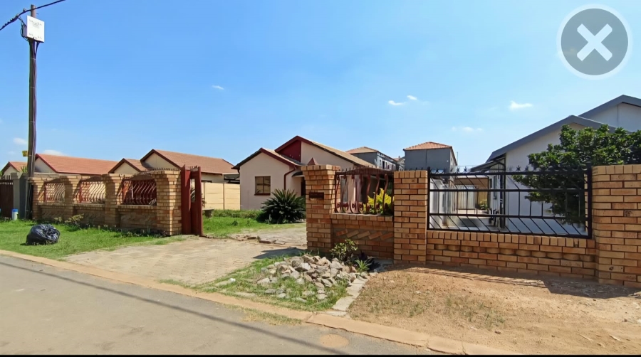 2 Bedroom Property for Sale in Soshanguve Gauteng