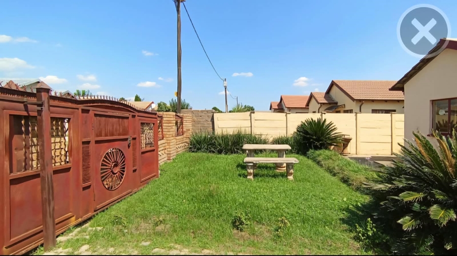 2 Bedroom Property for Sale in Soshanguve Gauteng