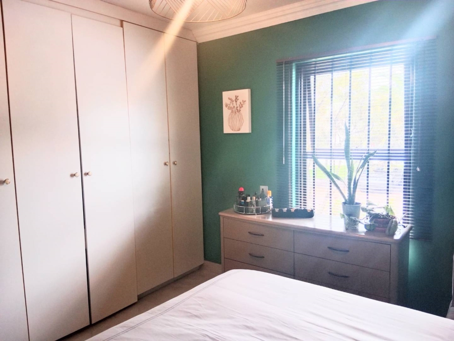 To Let 3 Bedroom Property for Rent in Dowerglen Gauteng