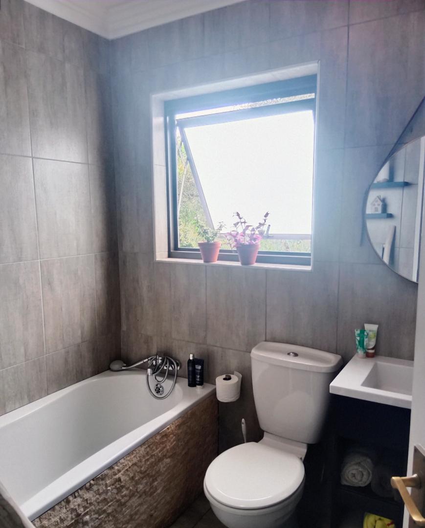 To Let 3 Bedroom Property for Rent in Dowerglen Gauteng