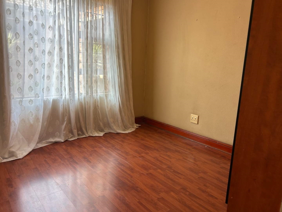 To Let 2 Bedroom Property for Rent in Bartlett Gauteng