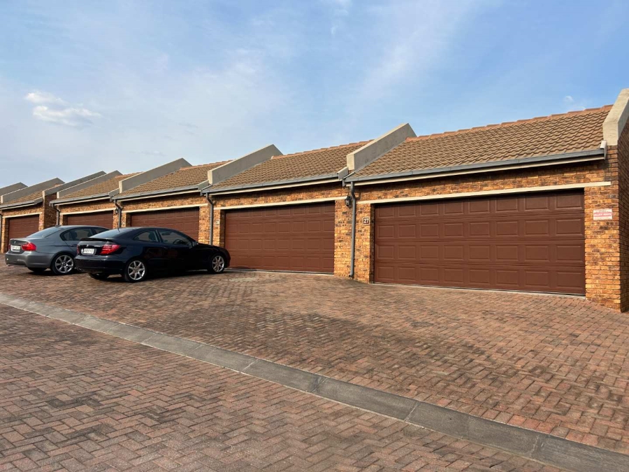 To Let 2 Bedroom Property for Rent in Bartlett Gauteng