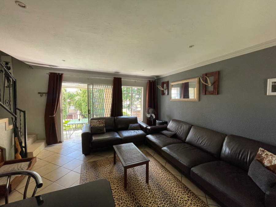To Let 3 Bedroom Property for Rent in La Montagne Gauteng