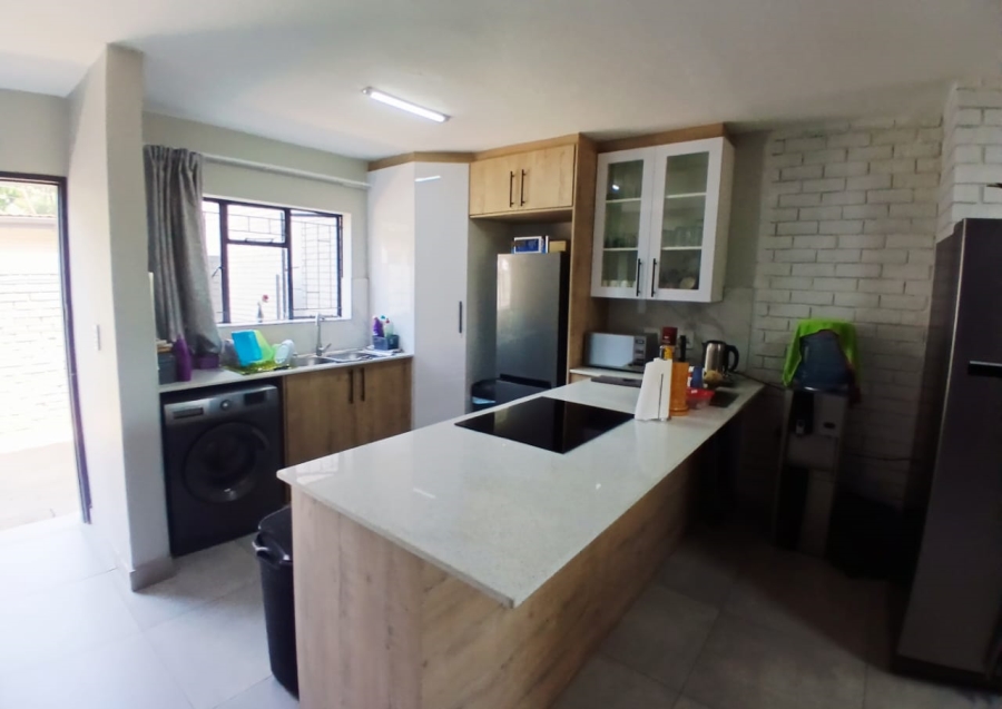 3 Bedroom Property for Sale in Sinoville Gauteng