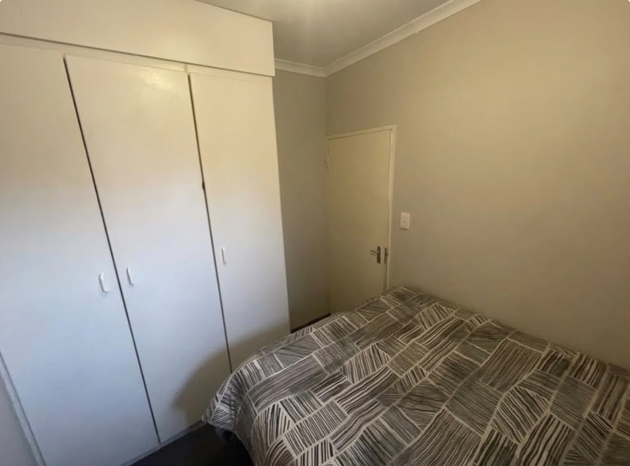 2 Bedroom Property for Sale in Edleen Gauteng