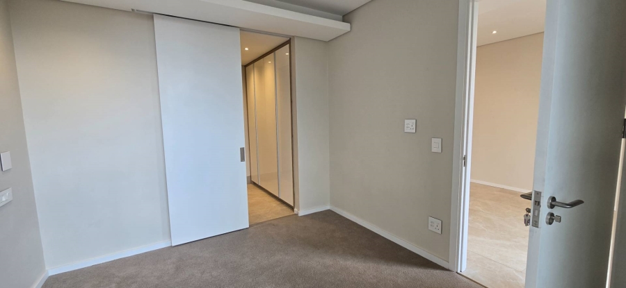 To Let 2 Bedroom Property for Rent in Rosebank Gauteng
