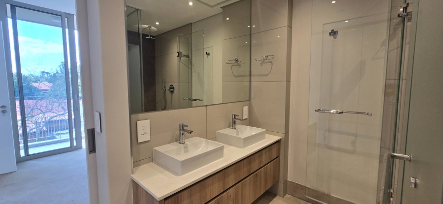 To Let 2 Bedroom Property for Rent in Rosebank Gauteng