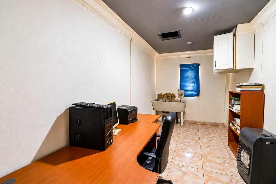 4 Bedroom Property for Sale in Country View Gauteng