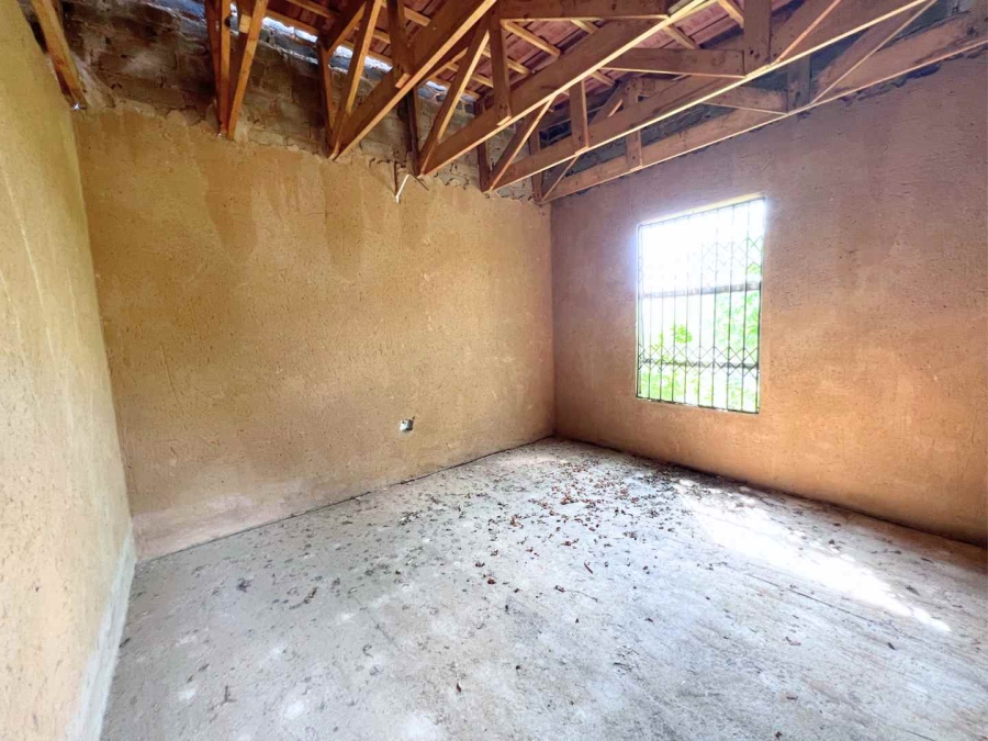 6 Bedroom Property for Sale in Soshanguve M Gauteng