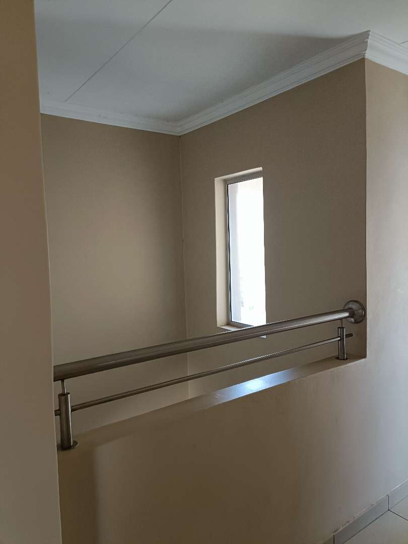 To Let 3 Bedroom Property for Rent in Montana Gauteng