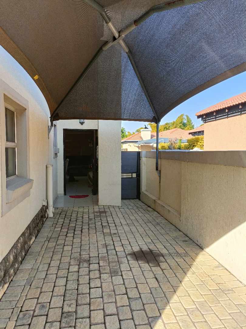 To Let 3 Bedroom Property for Rent in Montana Gauteng