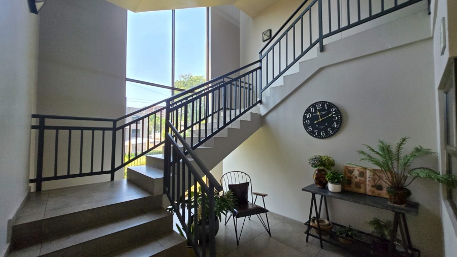 To Let 2 Bedroom Property for Rent in Ferndale Gauteng