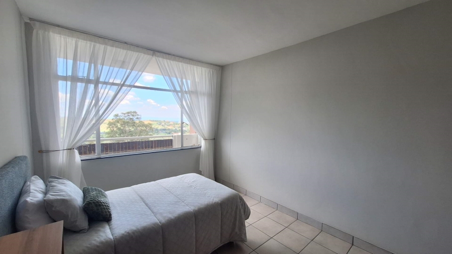 To Let 2 Bedroom Property for Rent in Constantia Kloof Gauteng