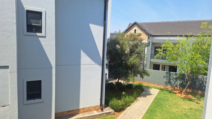 To Let 3 Bedroom Property for Rent in Ferndale Gauteng