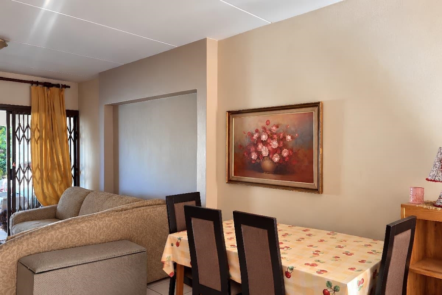 To Let 2 Bedroom Property for Rent in Northwold Gauteng