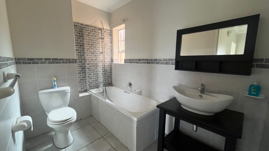 To Let 3 Bedroom Property for Rent in Ferndale Gauteng