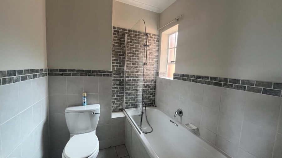 To Let 3 Bedroom Property for Rent in Ferndale Gauteng