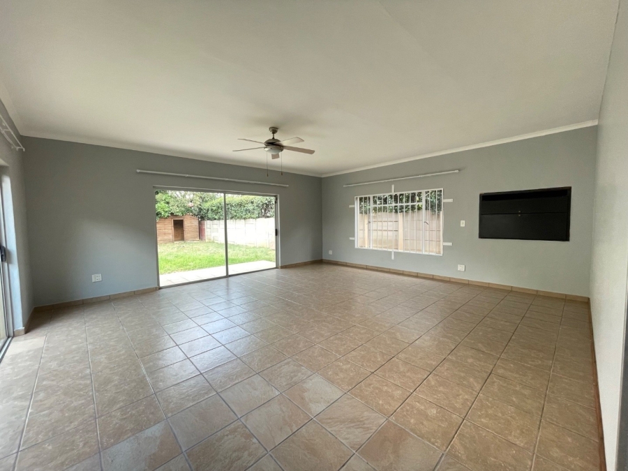 To Let 2 Bedroom Property for Rent in Nimrod Park Gauteng
