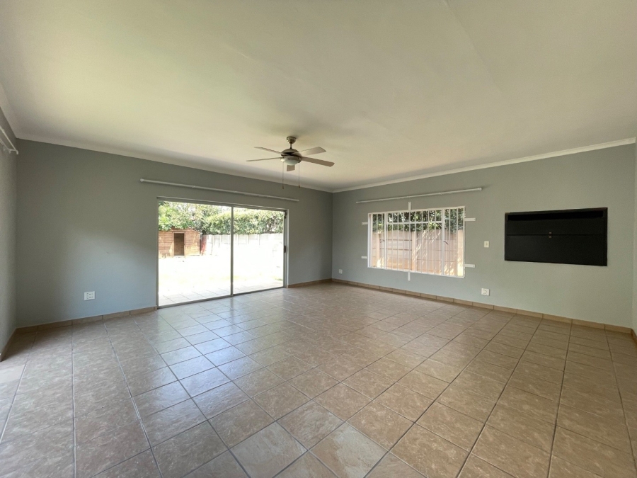 To Let 2 Bedroom Property for Rent in Nimrod Park Gauteng