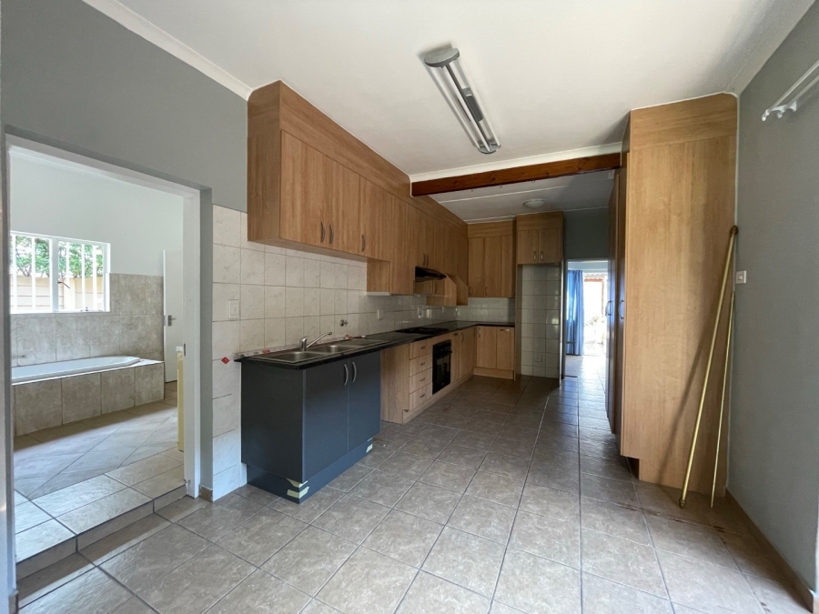 To Let 2 Bedroom Property for Rent in Nimrod Park Gauteng