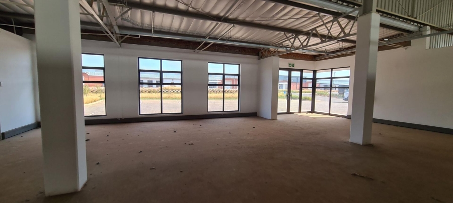 To Let Commercial Property for Rent in Serengeti Lifestyle Estate Gauteng