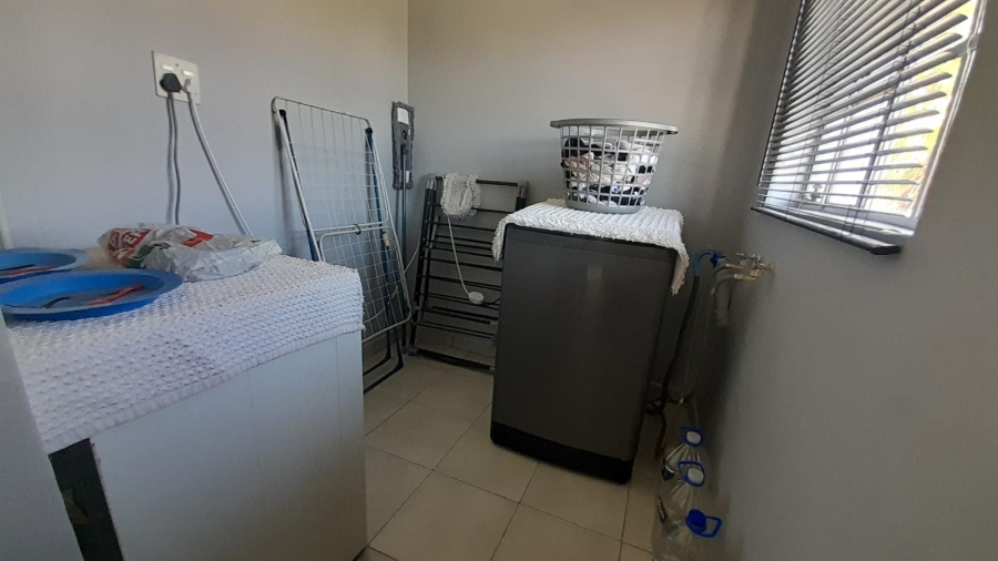 4 Bedroom Property for Sale in Birchleigh Gauteng