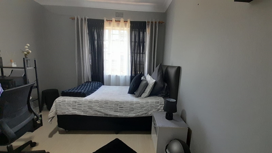 4 Bedroom Property for Sale in Birchleigh Gauteng