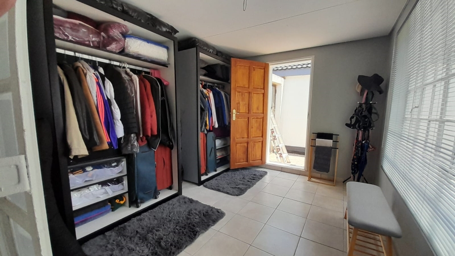 4 Bedroom Property for Sale in Birchleigh Gauteng