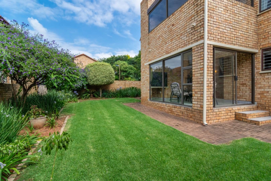 4 Bedroom Property for Sale in Ruimsig Gauteng