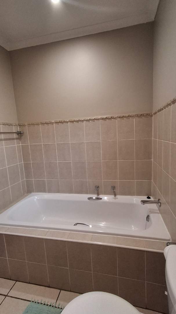 3 Bedroom Property for Sale in Ruimsig Gauteng