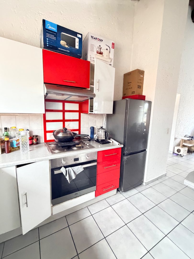 2 Bedroom Property for Sale in Lakefield Gauteng