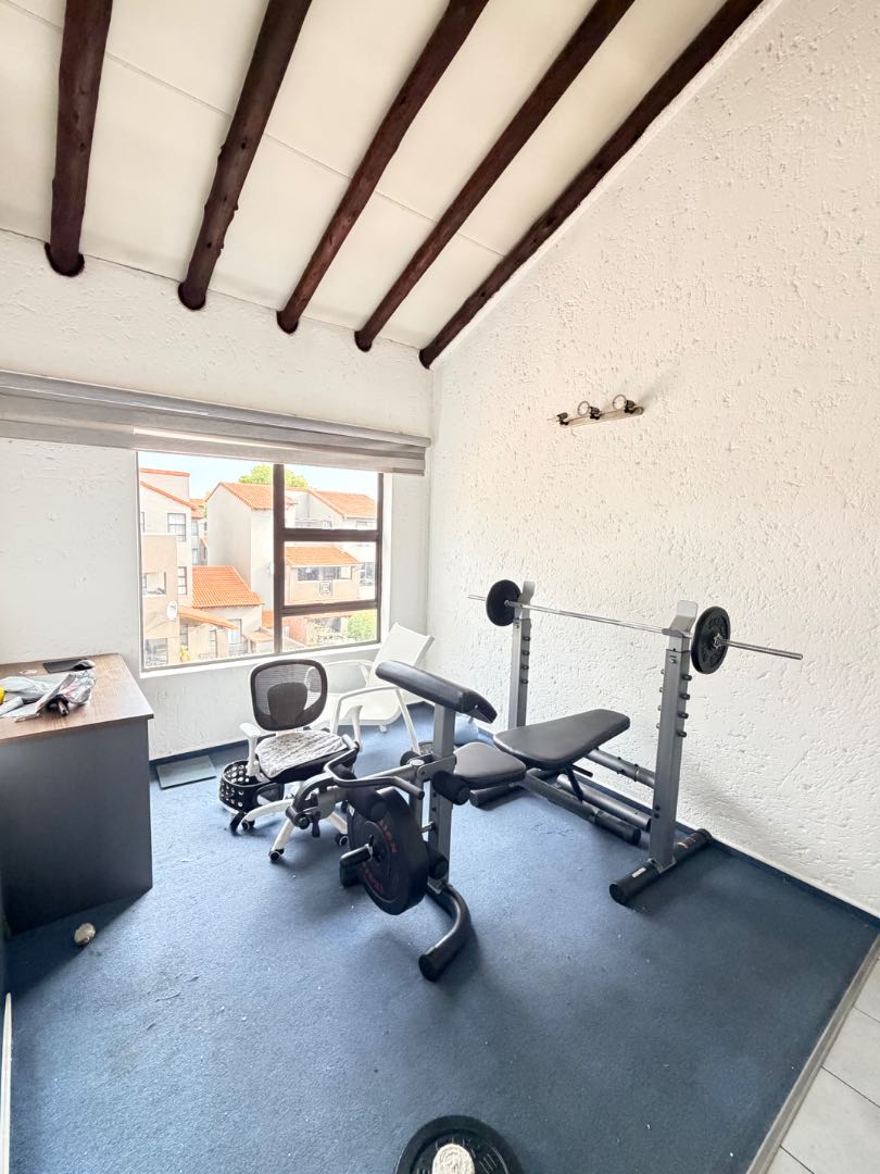 2 Bedroom Property for Sale in Lakefield Gauteng